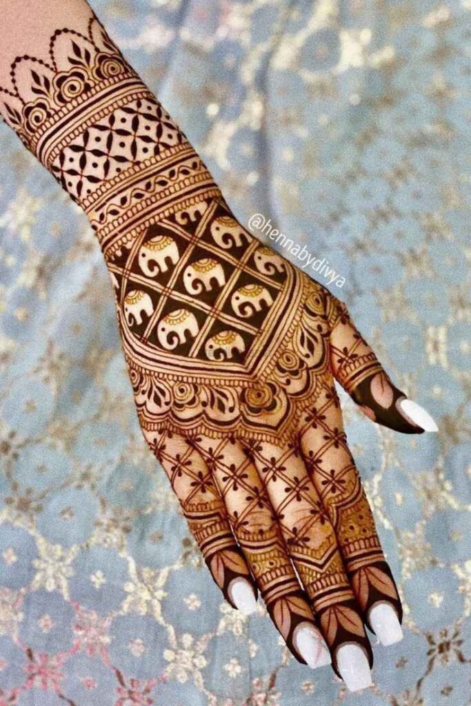 easy backhand mehndi designs