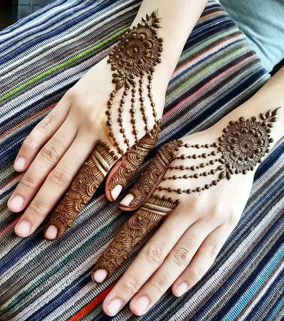 flower mehndi design