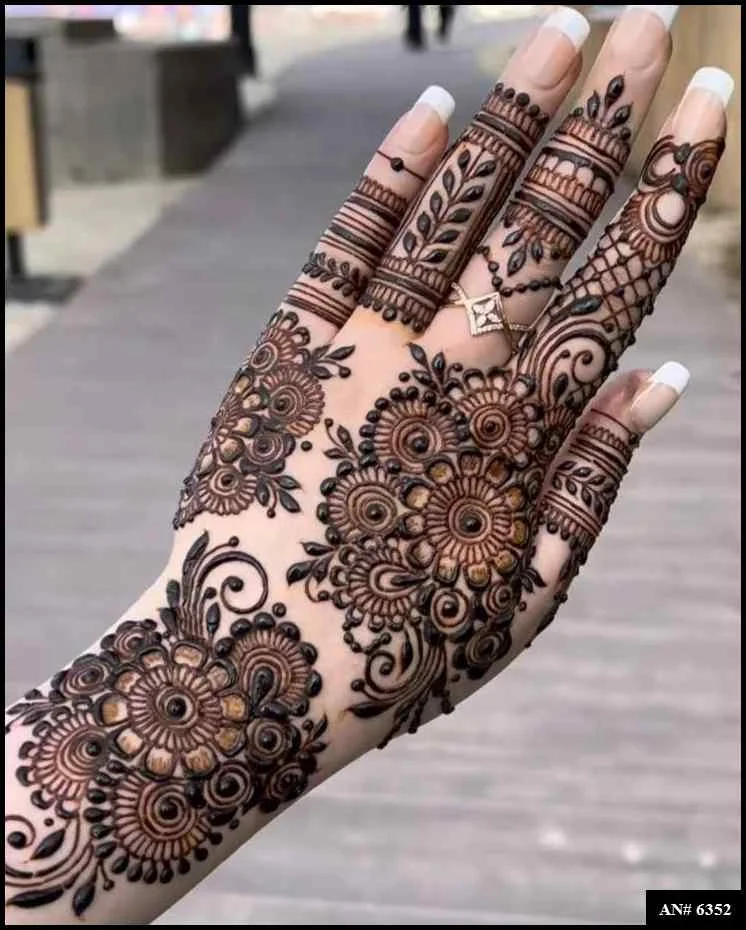 mehndi designs for girls